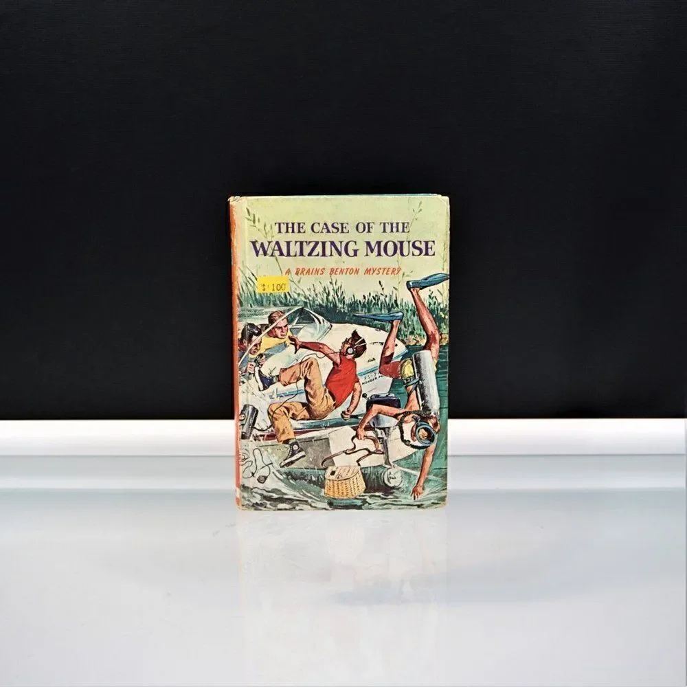 Case of the Waltzing Mouse A Brains Benton Mystery 1961 George Wyatt Hard Cover
